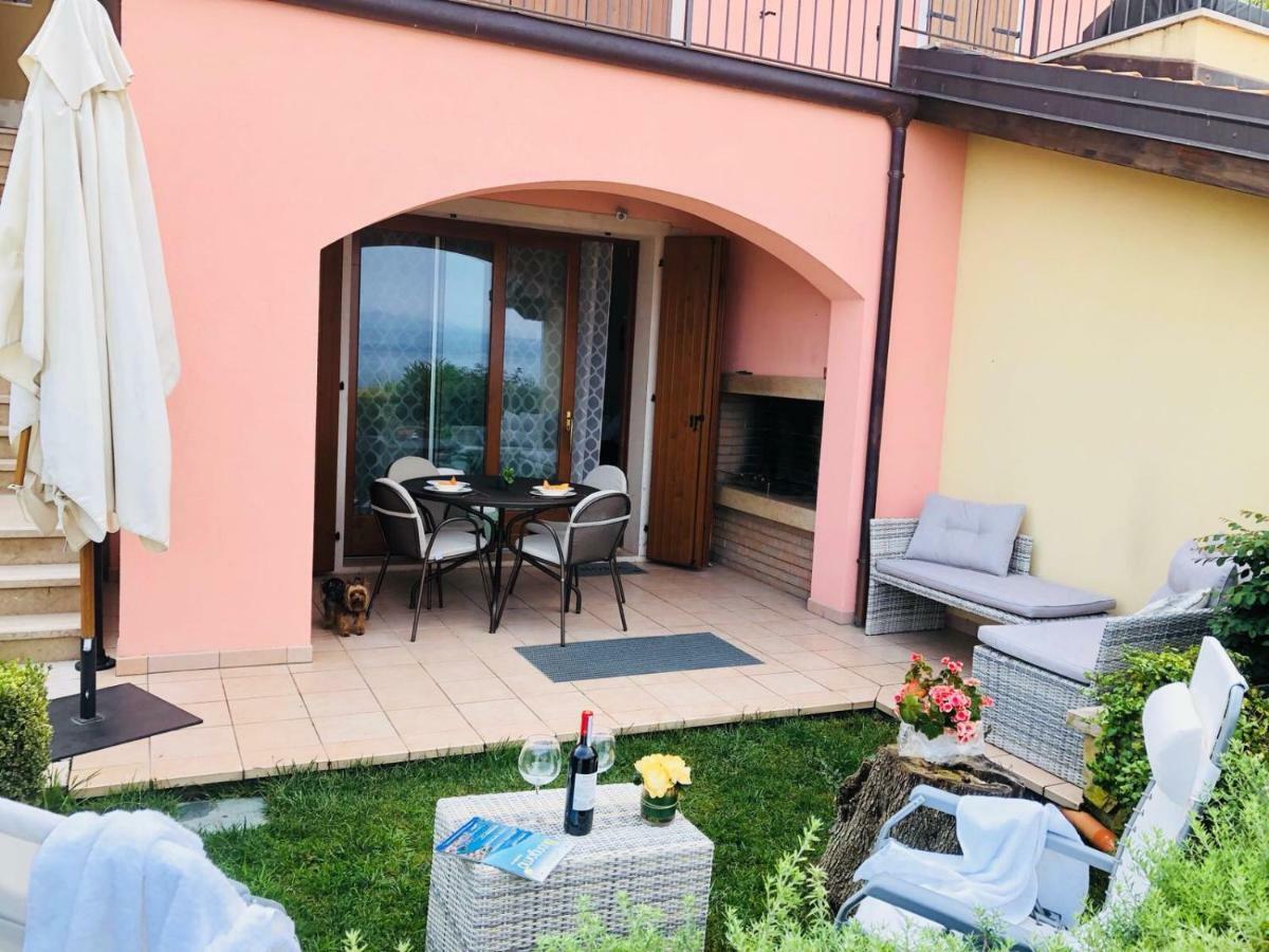 Il Paradiso Apartments Great View Gardasee Torri Del Benaco Dış mekan fotoğraf